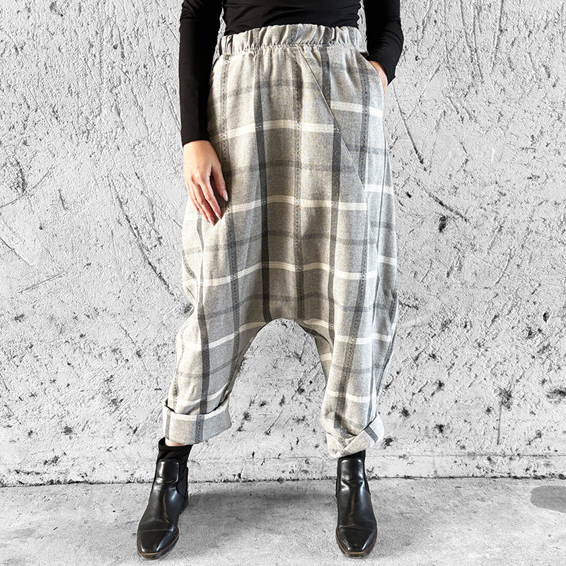 Winter Nunchi Low-Crotch Pants – JESSICA SHUTTLEWORTH