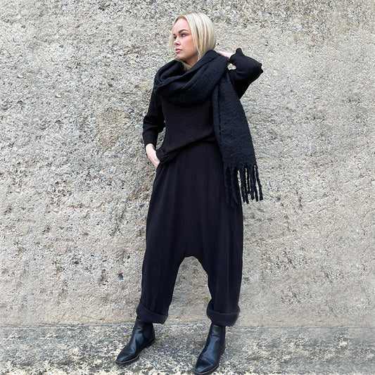 Nunchi Low-Crotch Pants Linen