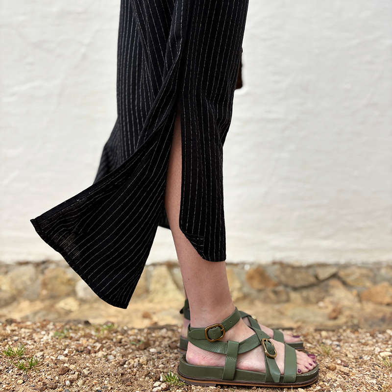 Yugen Tuck-Shoulder Black Linen Stripe Dress