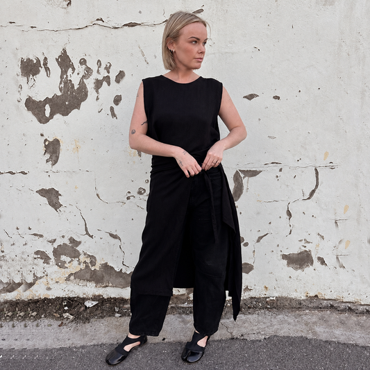 NIA TOP - BLACK